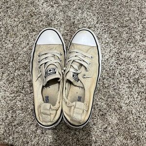 cream converse